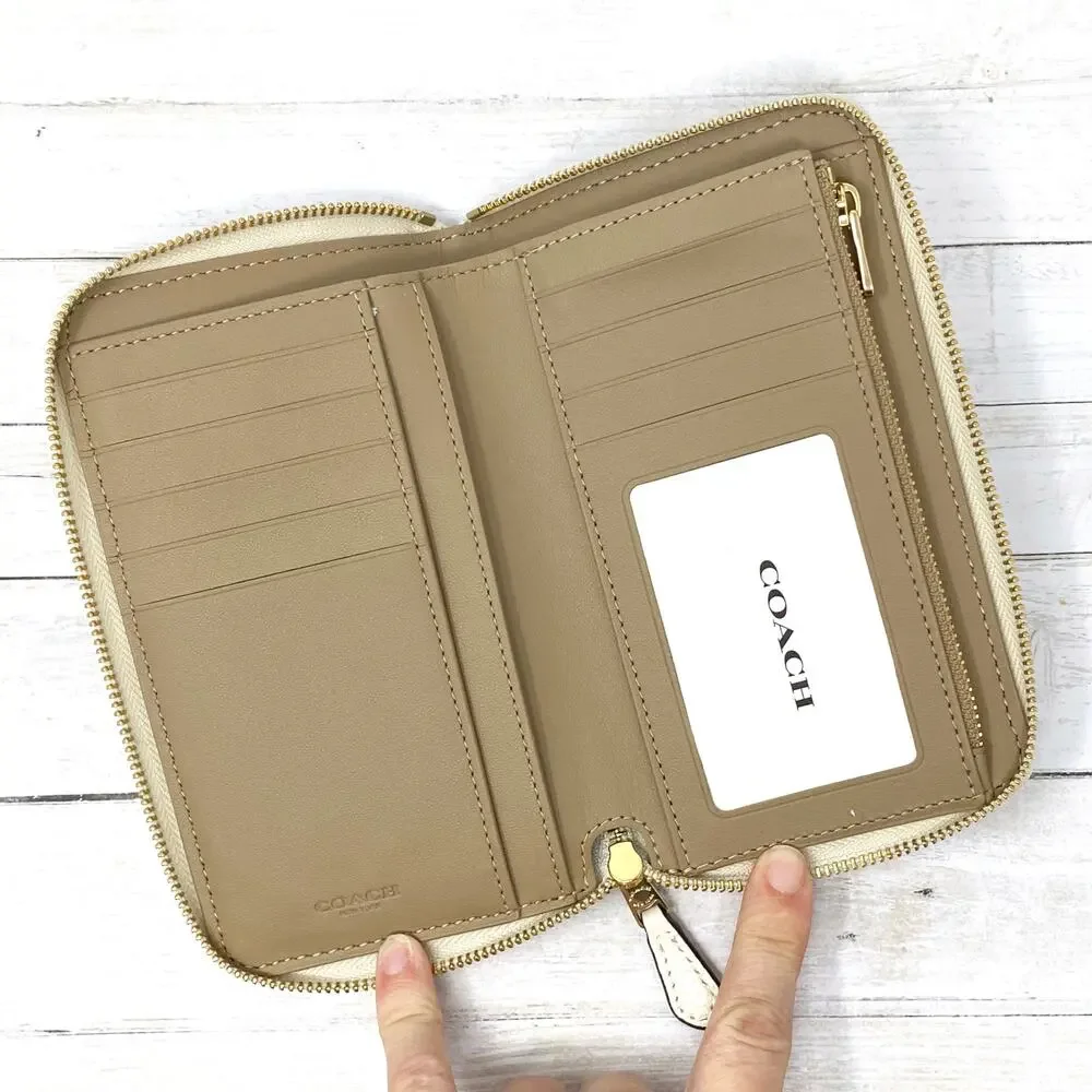Coach Medium Id Zip Wallet With Diary Embroidery Chalk White Multi C8309